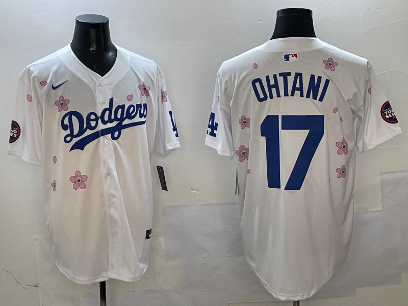 Men's Los Angeles Dodgers Shohei Ohtani #17 White Alternate Replica Player Jersey1