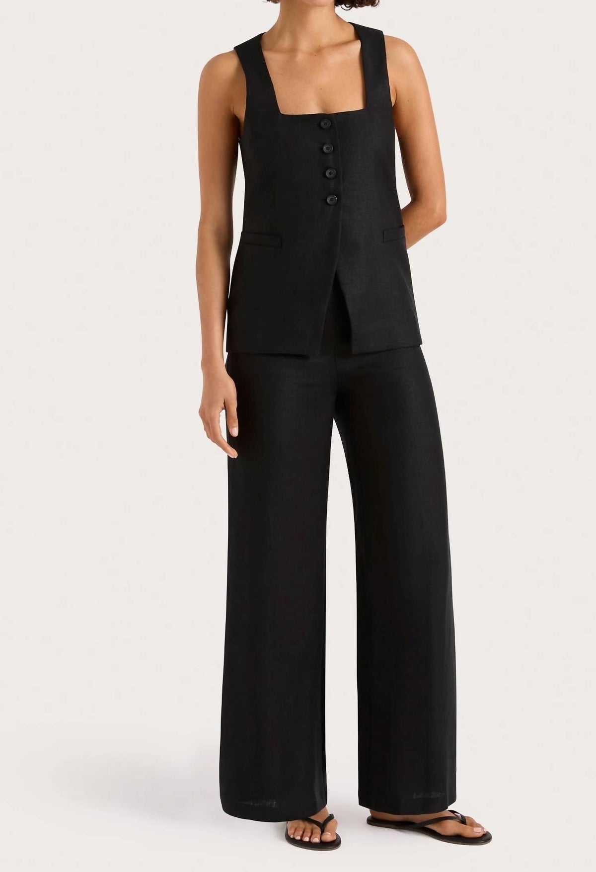 Jackie Vest Top In Black