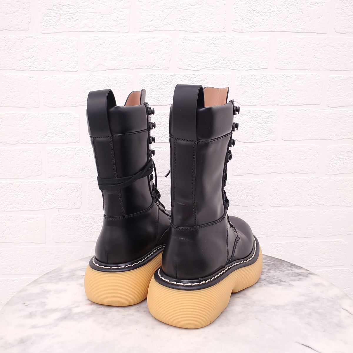 BOTTEGA VENETA THE SWELL LACE UP BOOTS - SIZE 35