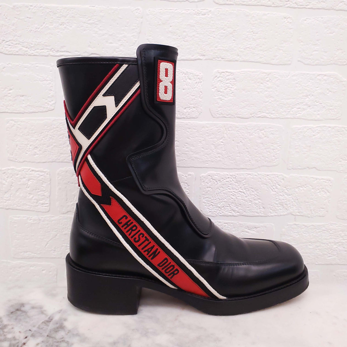 CHRISTIAN DIOR BLACK 'DIORALLY' LEATHER MOTO BOOTS - SIZE 37