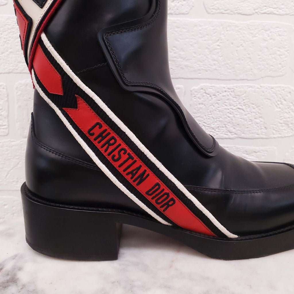 CHRISTIAN DIOR BLACK 'DIORALLY' LEATHER MOTO BOOTS - SIZE 37